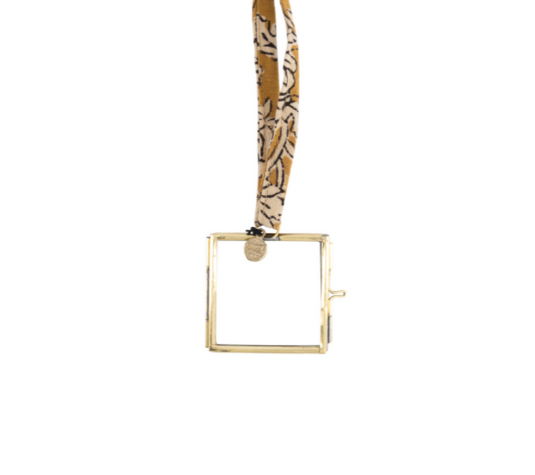 Botanical Mini Frame with Ribbon